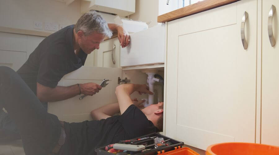 Professional burst pipe repair services in Glen Saint Mary, FL